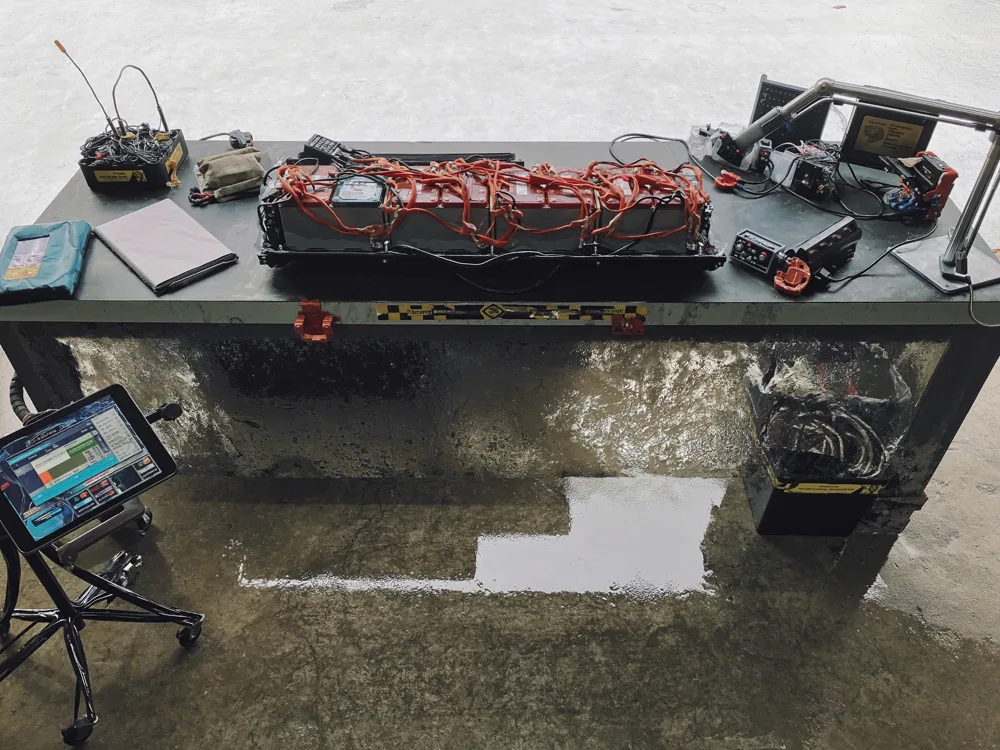 Certified EV battery service workbench